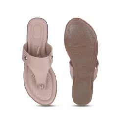 Bata Beige Thong For Women -Shoes for me! 5718048 4