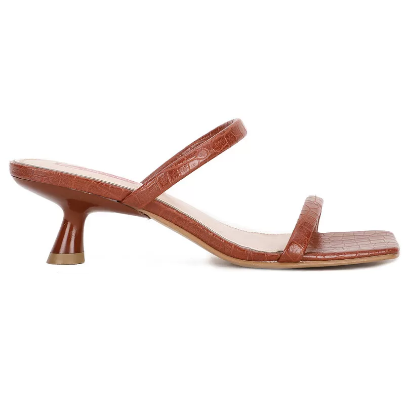 Bata Darkbrown Chappal For Women 1 Bata Darkbrown Chappal For Women